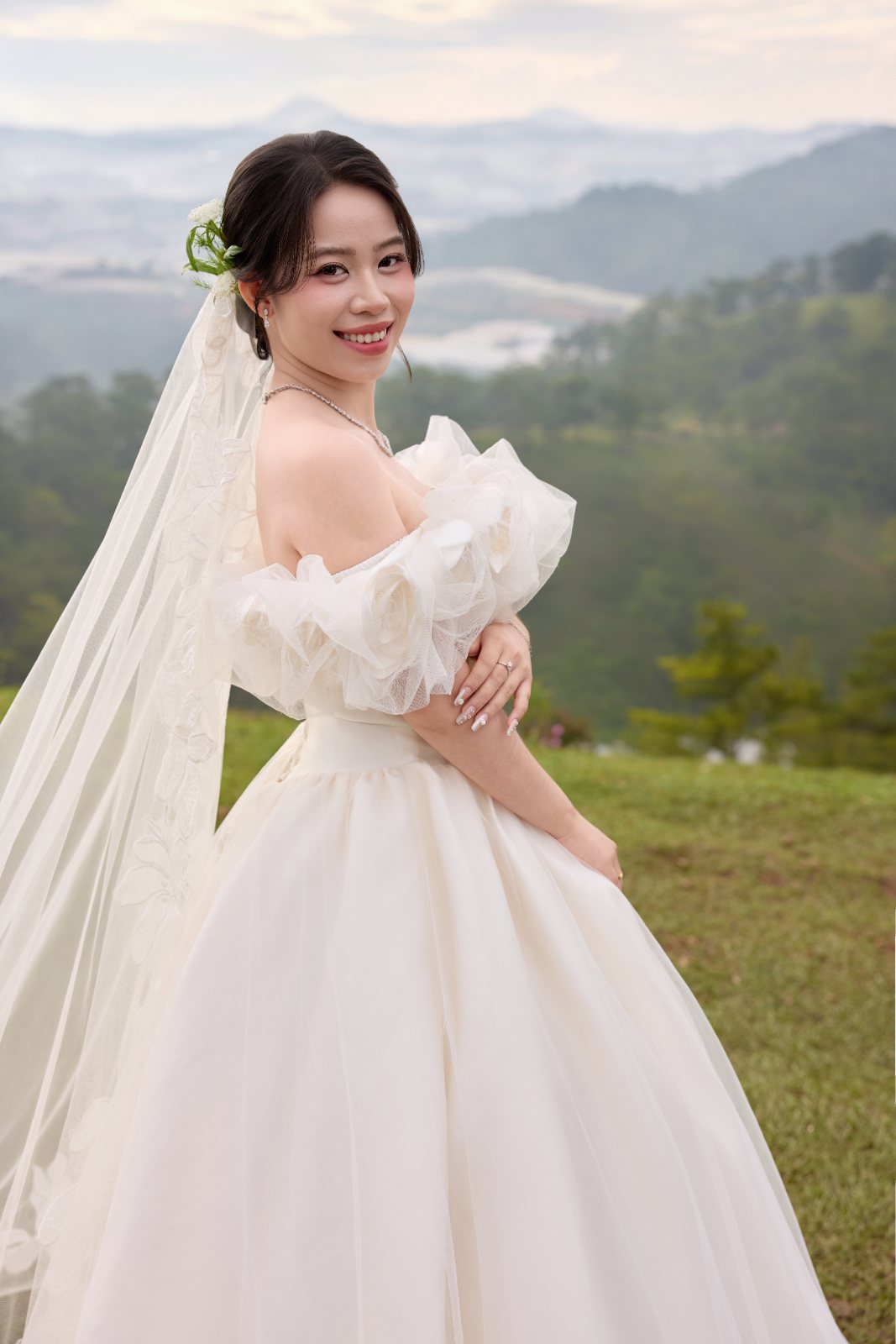 Ảnh cô dâu Huyền Thương