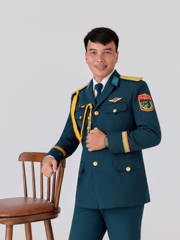 Ảnh chú rể Ngọc Sỹ
