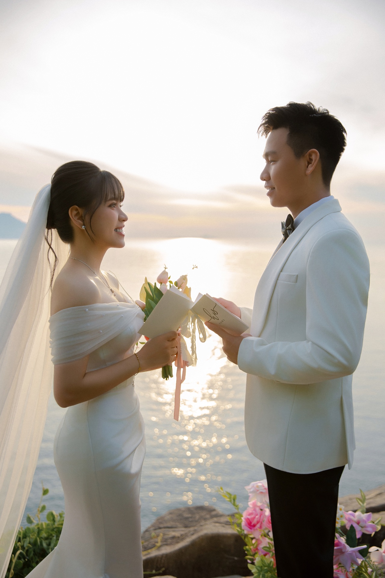 Văn Phú & Thanh Tuyền